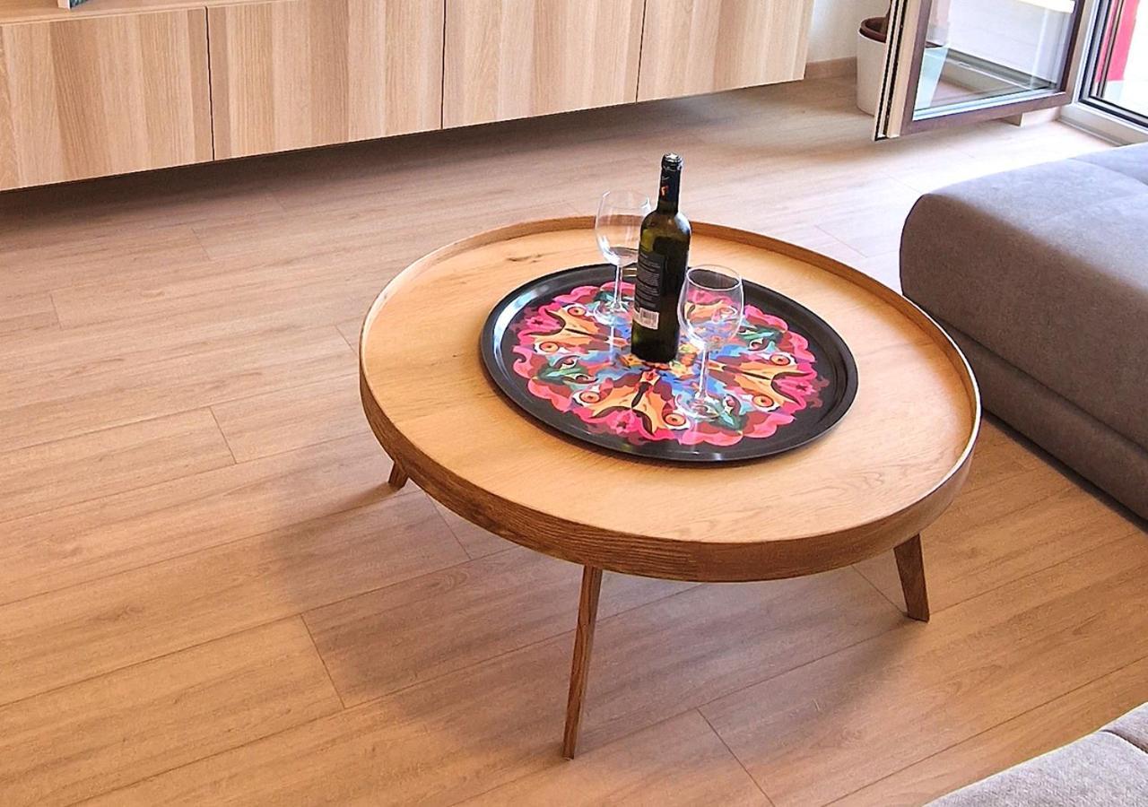 New Cozy 2 Room Pink Apartment Bratislava 058 מראה חיצוני תמונה